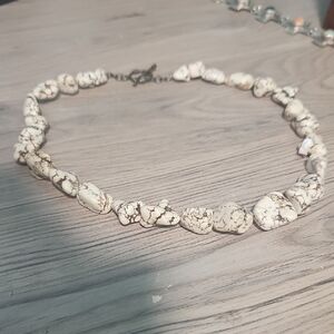 Elegant White Turquoise Stone Necklace